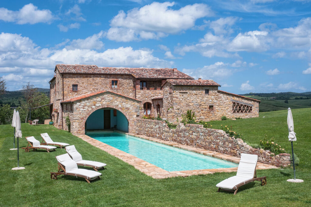 Villa con piscina in affitto in Italia